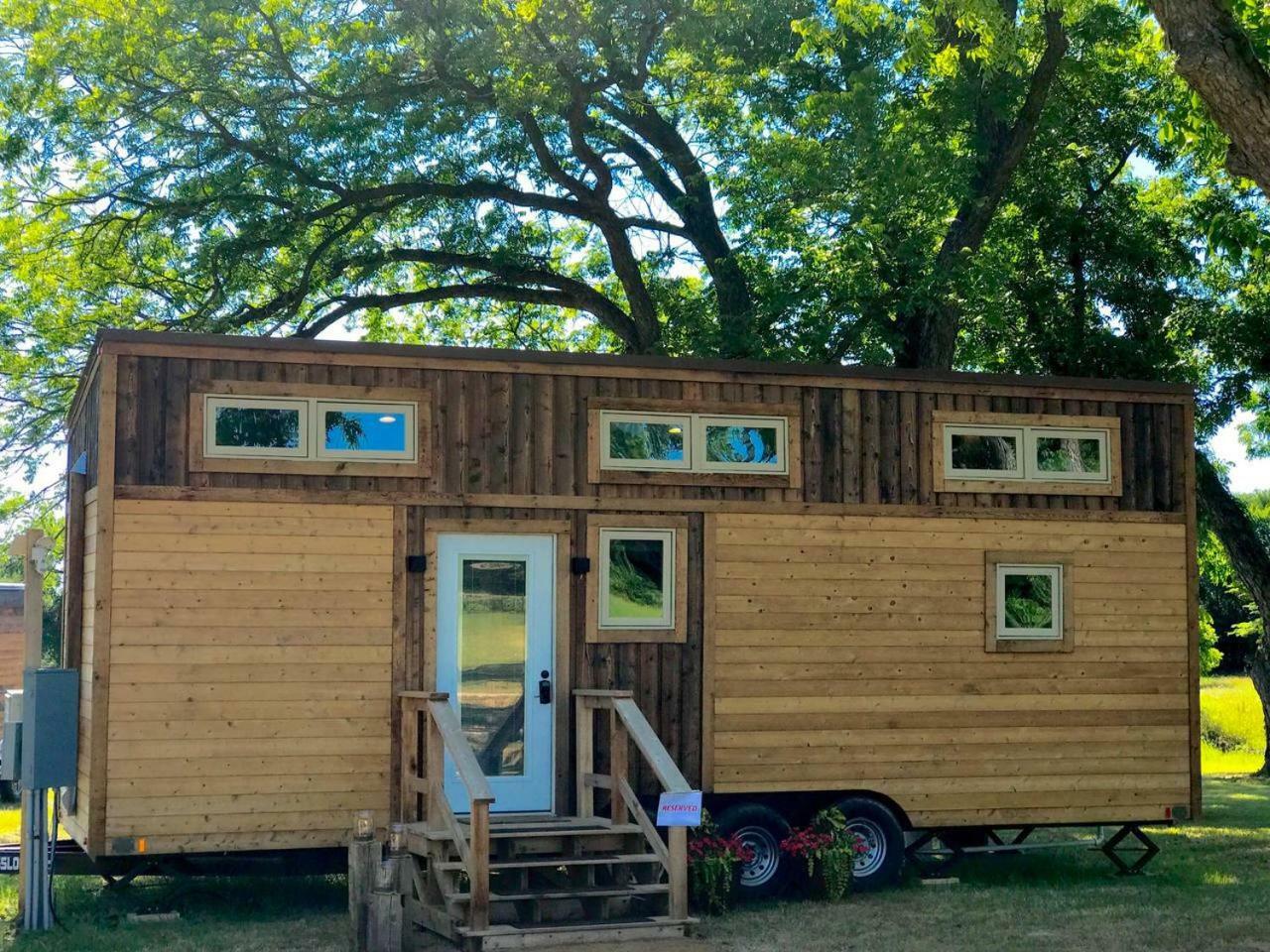 Montana Escape Elegant Tiny House In Waco Near Magnolia 빌라 외부 사진