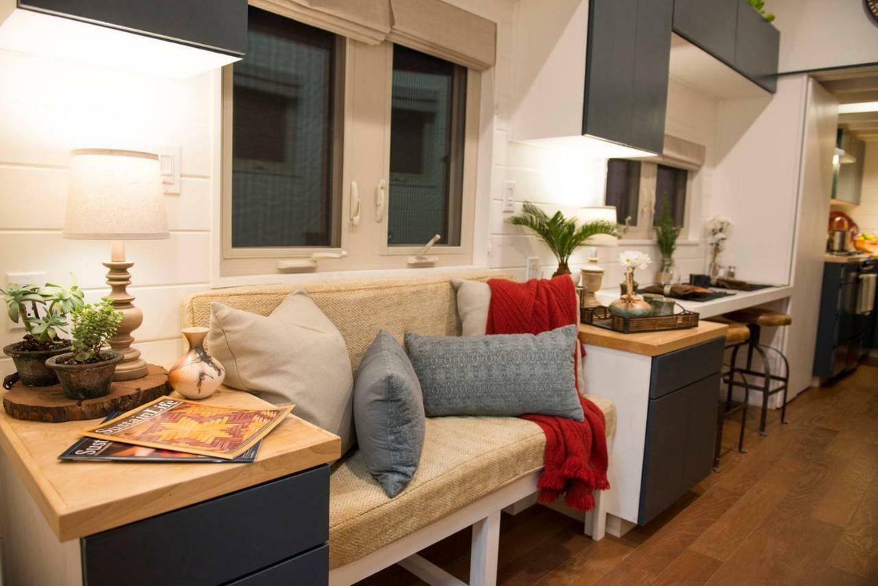 Montana Escape Elegant Tiny House In Waco Near Magnolia 빌라 외부 사진
