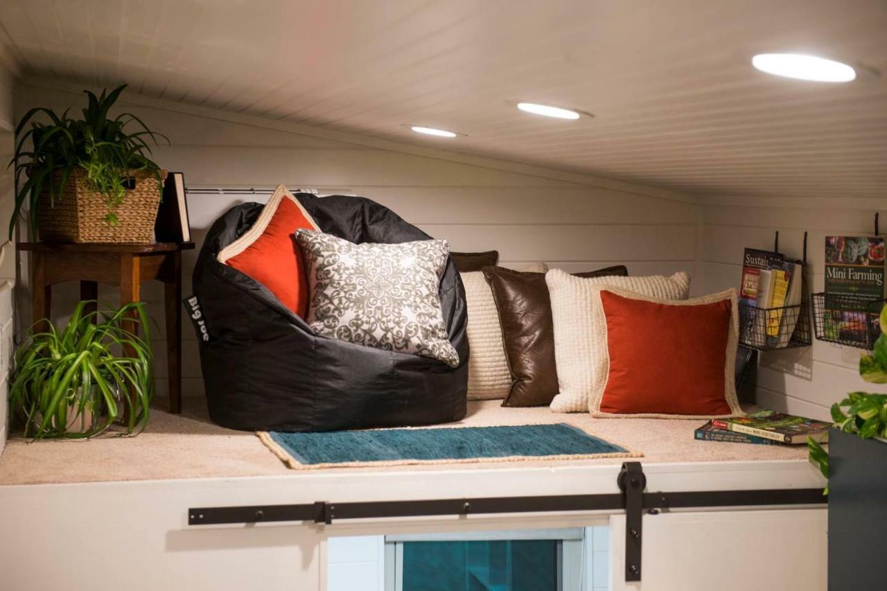 Montana Escape Elegant Tiny House In Waco Near Magnolia 빌라 외부 사진