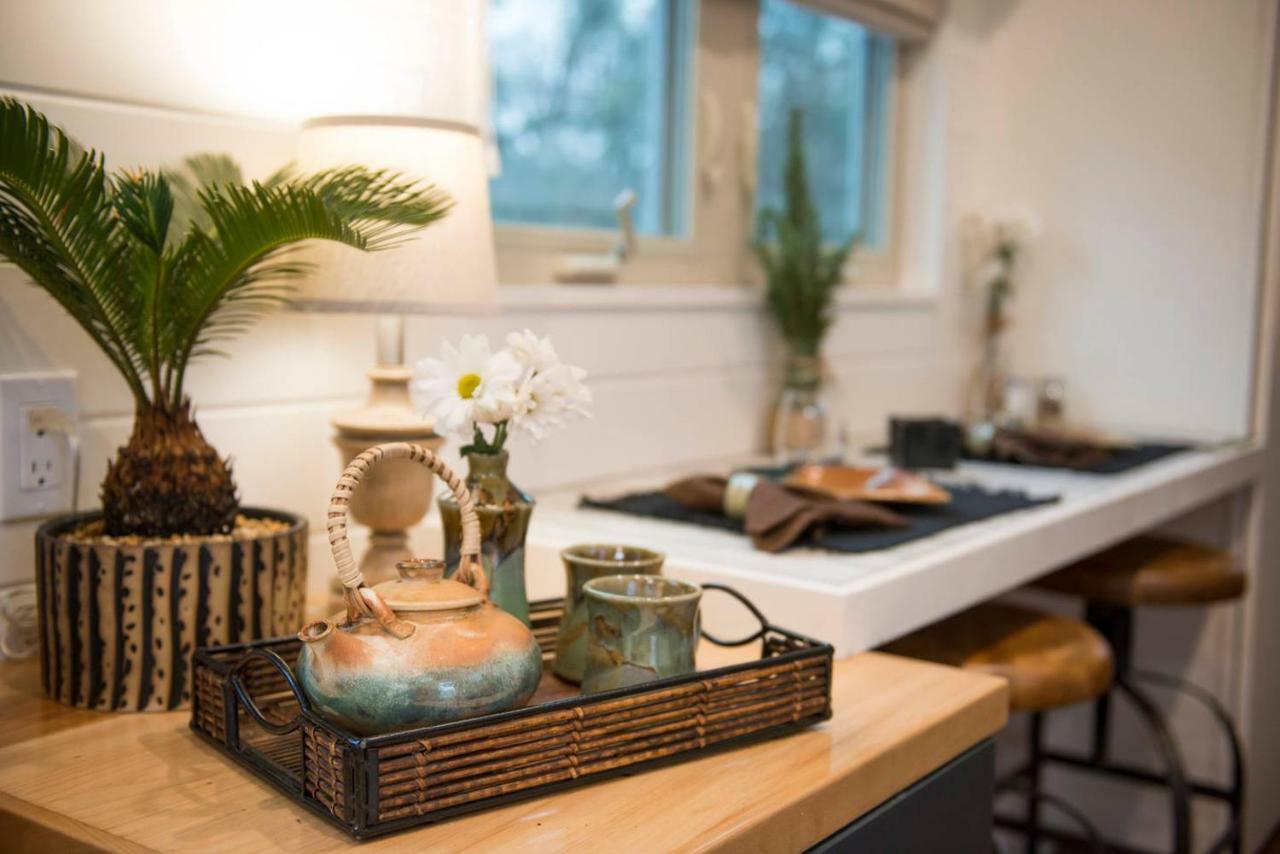 Montana Escape Elegant Tiny House In Waco Near Magnolia 빌라 외부 사진