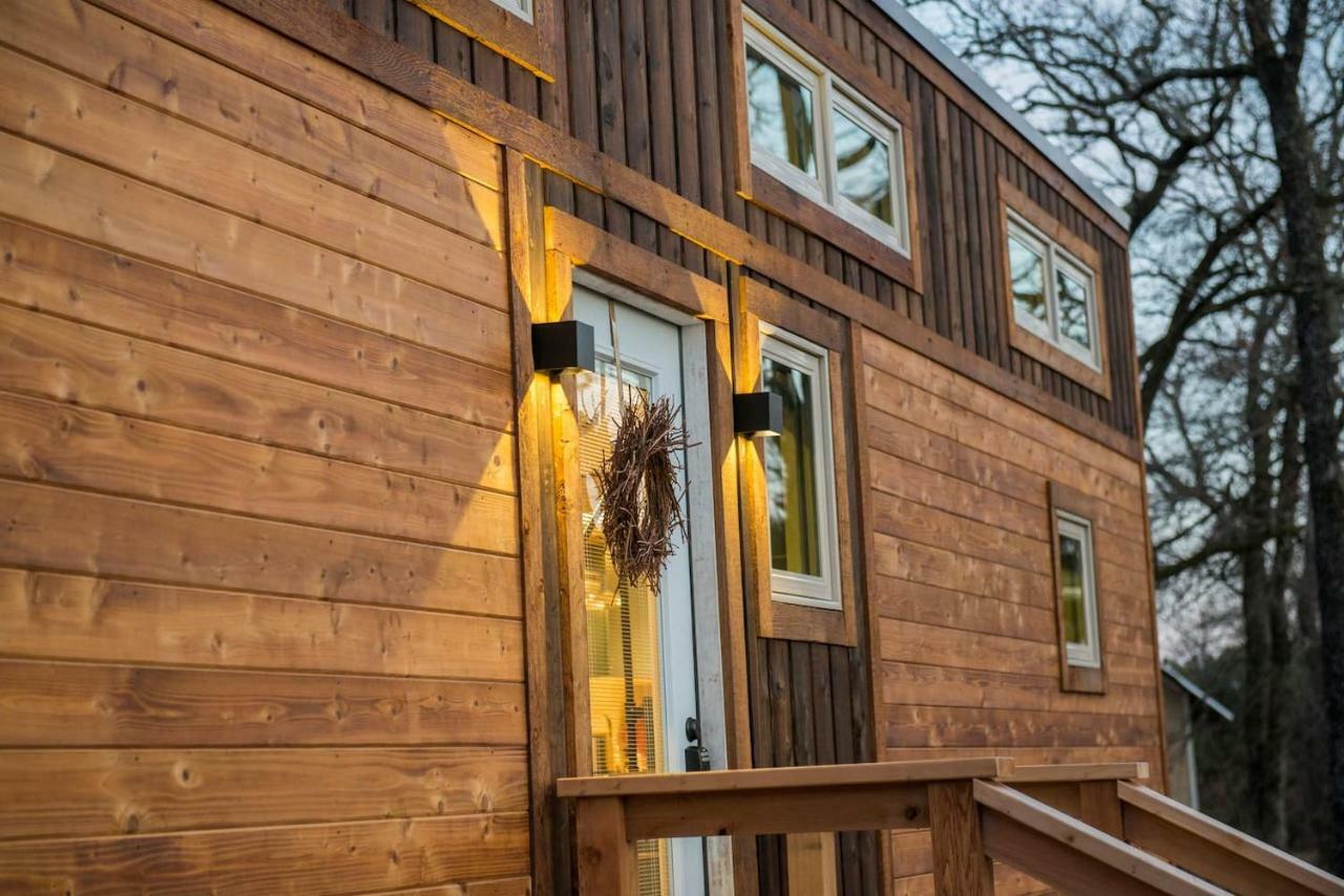 Montana Escape Elegant Tiny House In Waco Near Magnolia 빌라 외부 사진